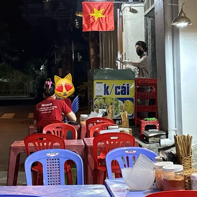 He Returned to Saigon